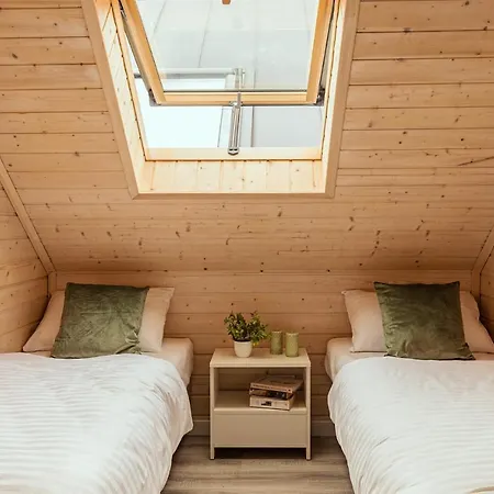 Awesome In With Sauna, Wifi And 2 Bedrooms Sarbinowo